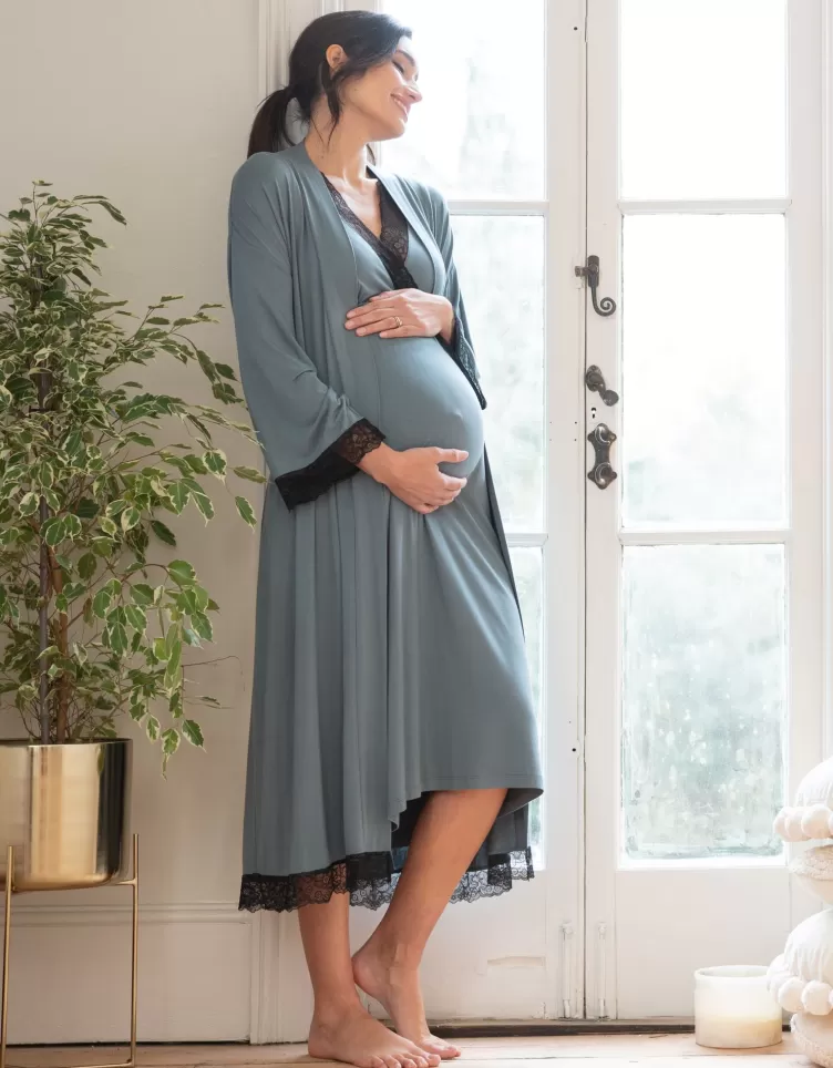 Seraphine Chemise de nuit croisée mi-longue avec bordure en dentelle | < Vêtements d'allaitement | Vêtements de Nuit