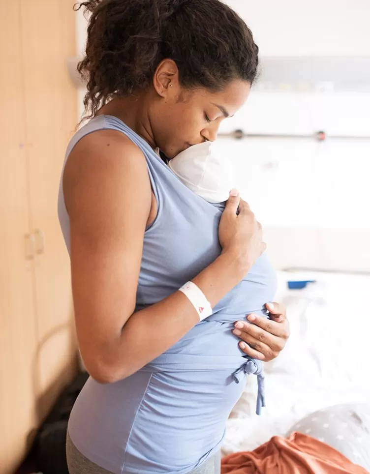 Seraphine Haut contact peau à peau en coton sans manches - Bleu | < Cadeau Bébé | Vêtements d'allaitement