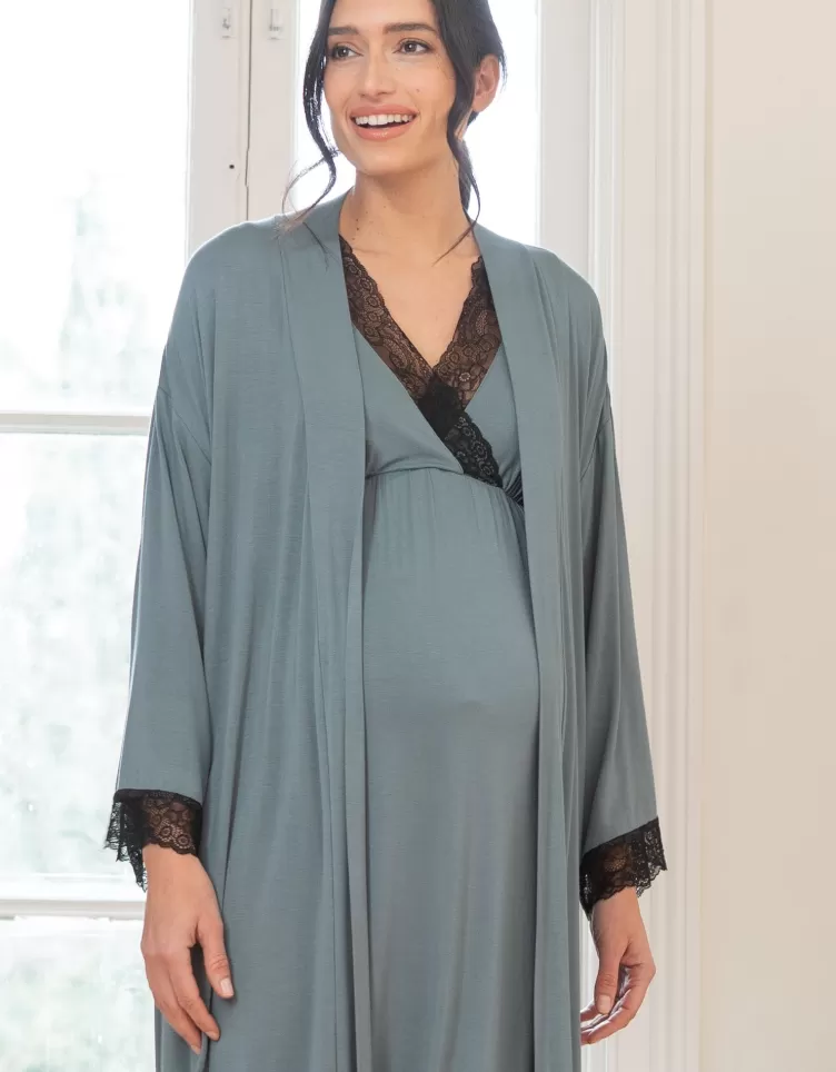Seraphine Robe de chambre style kimono avec bordure en dentelle | < Vêtements de Nuit | Vêtements de nuit et Loungewear