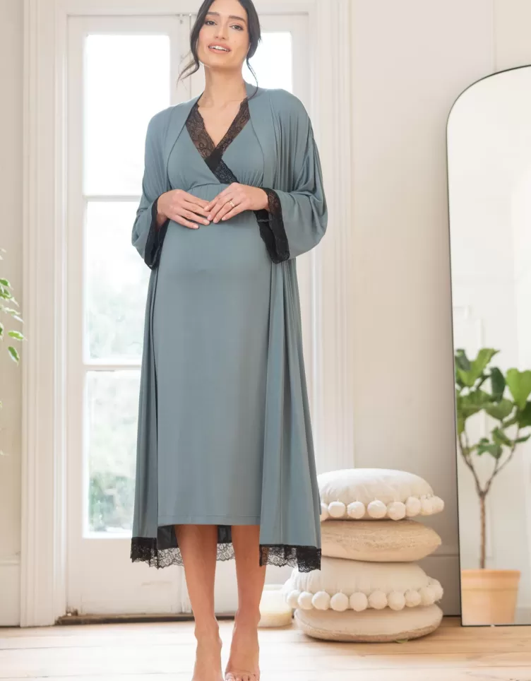Seraphine Robe de chambre style kimono avec bordure en dentelle | < Vêtements de Nuit | Vêtements de nuit et Loungewear