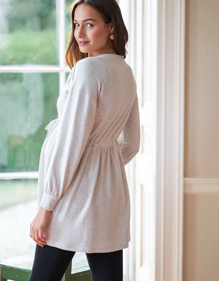 Seraphine Robe de grossesse à allaitement en molleton gris avec cordon de serrage< Vêtements d'allaitement | Hoodies et Tops
