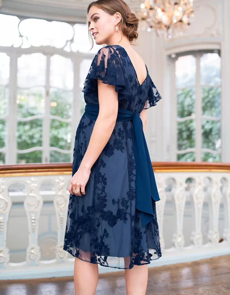Seraphine Robe en dentelle florale de grossesse à allaitement bleu marine | < Vêtements d'allaitement | Robes
