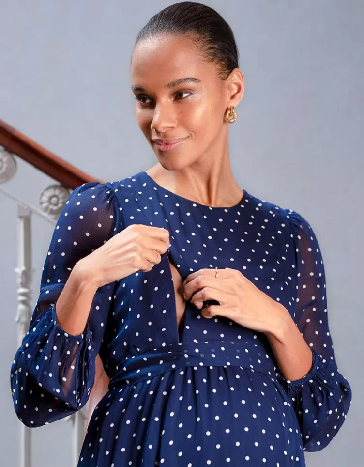 Seraphine Robe grossesse et allaitement en mousseline à pois bleu marine et blanc | < Vêtements d'allaitement | Robes